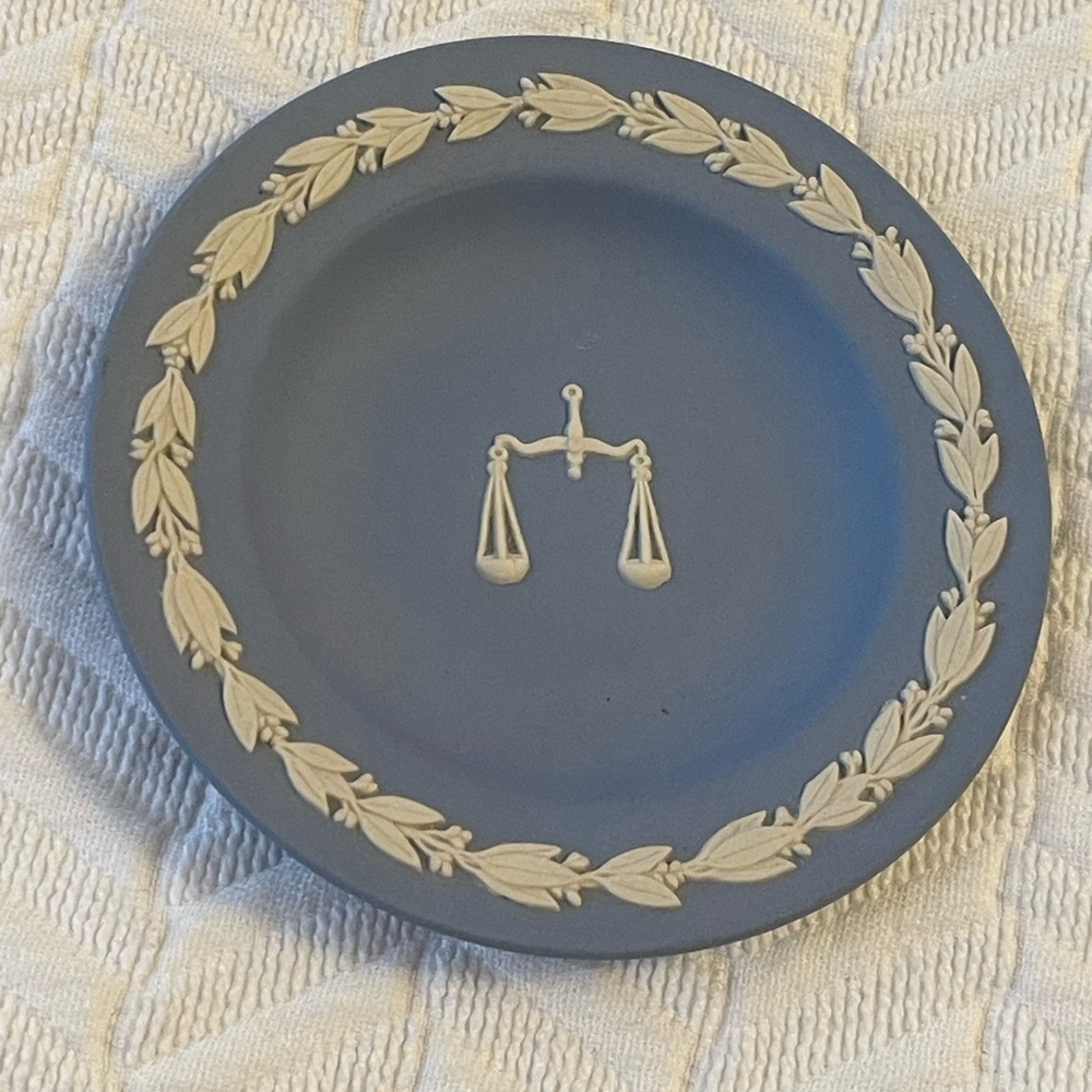 Wedgwood Blue Libra (Zodiac) Trinket Collectible Dish